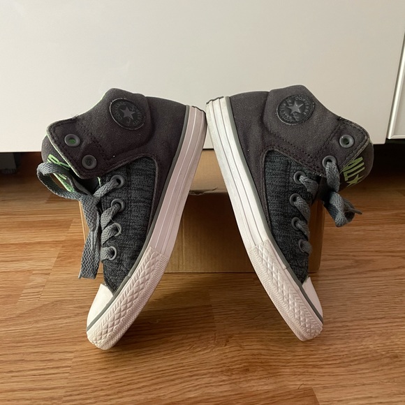 🛑SOLD🛑 Converse Chuck Taylor All Star High GS - Picture 4 of 6